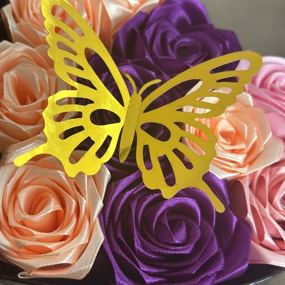 Valentine heart box with eternal roses 10 roses - Picture 7 of 7